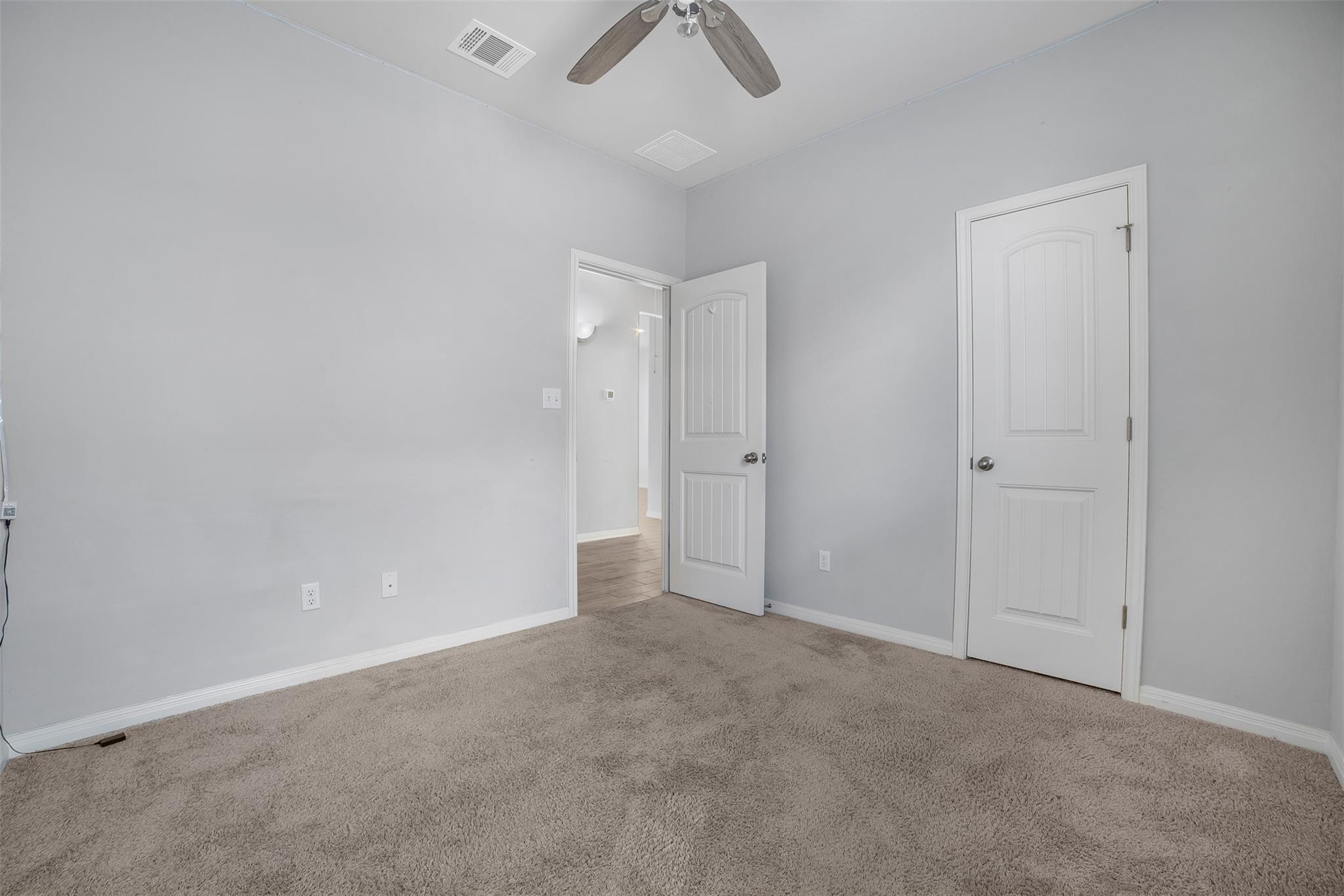 925 Centerra Hills CIR, Round Rock