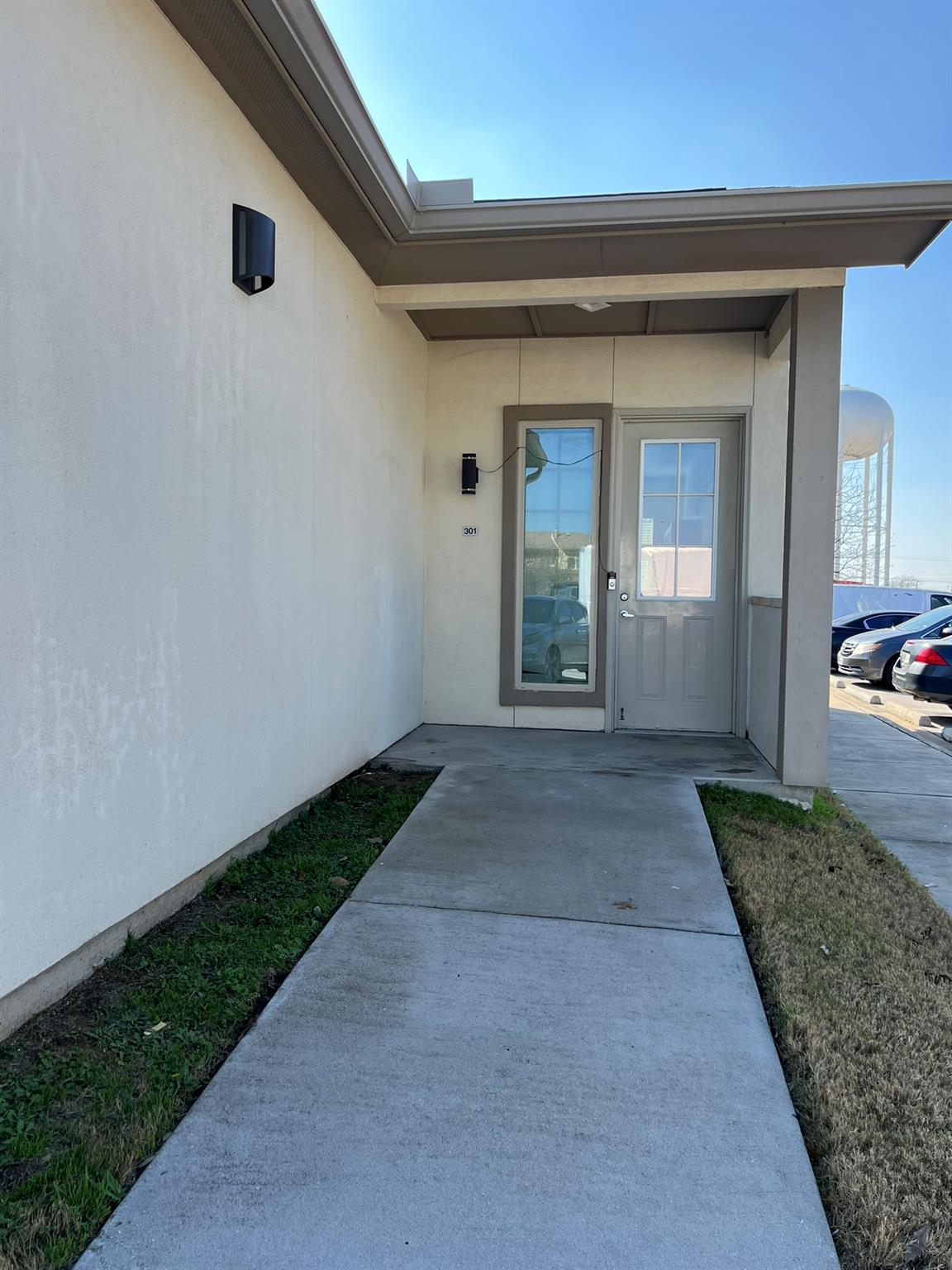 2400 Louis Henna BLVD # 301
