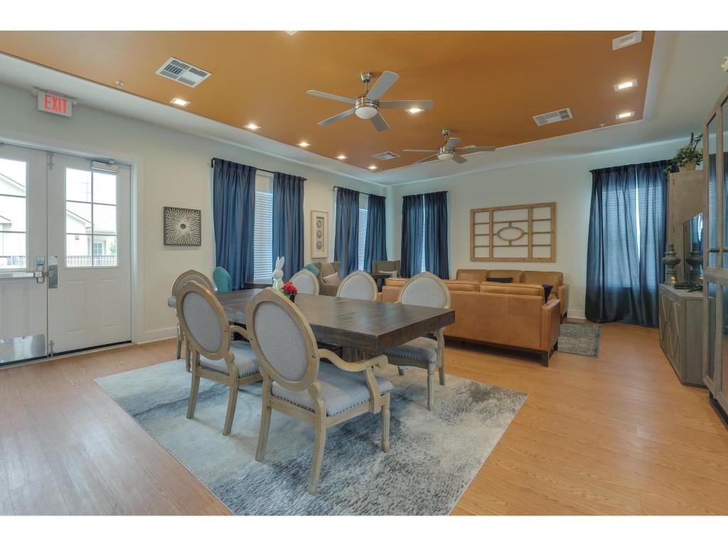 2400 Louis Henna BLVD # 301