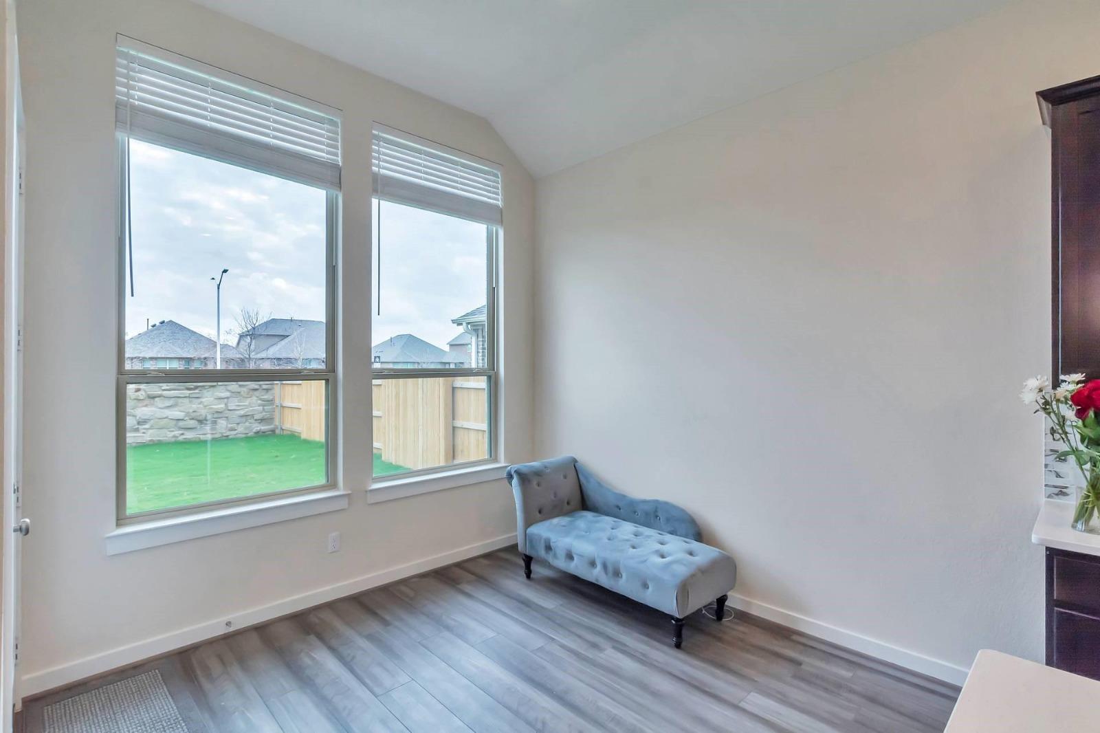 2120 High Victory RD