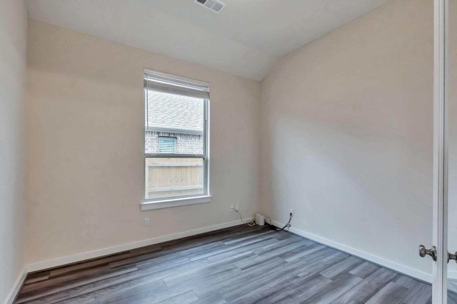 2120 High Victory RD