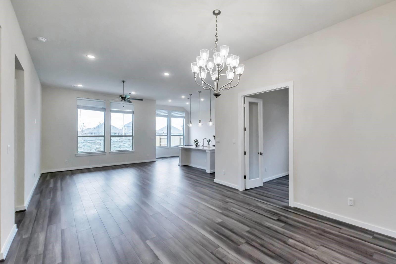 2120 High Victory RD