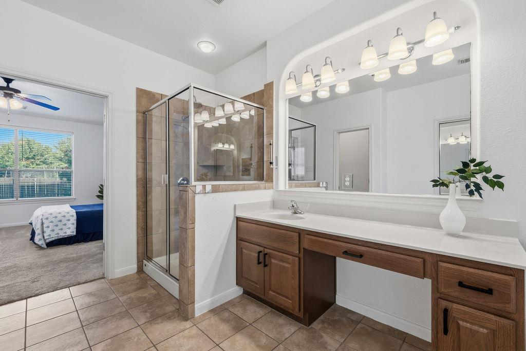 2976 Agave LOOP