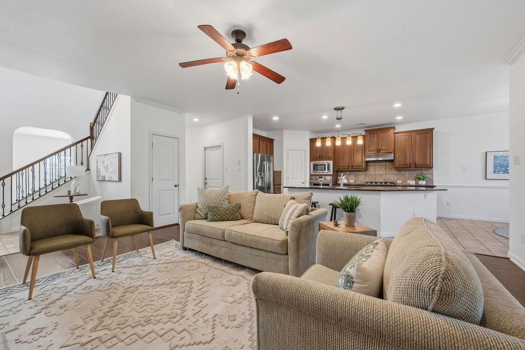 2976 Agave LOOP