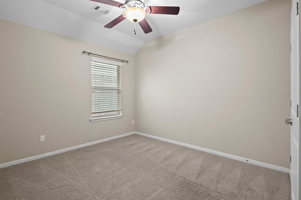 2419 Sweetwater LN