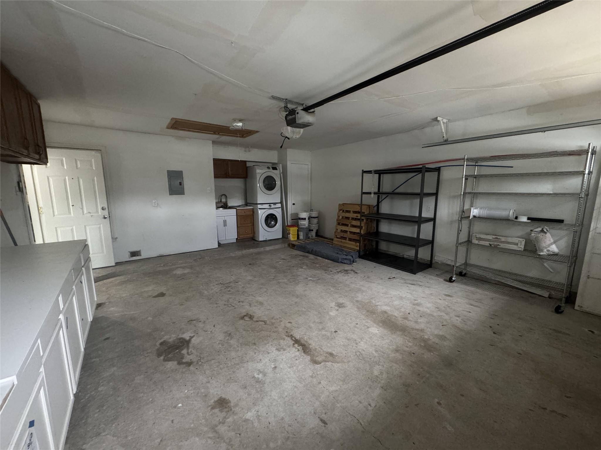 5814 Shreveport DR