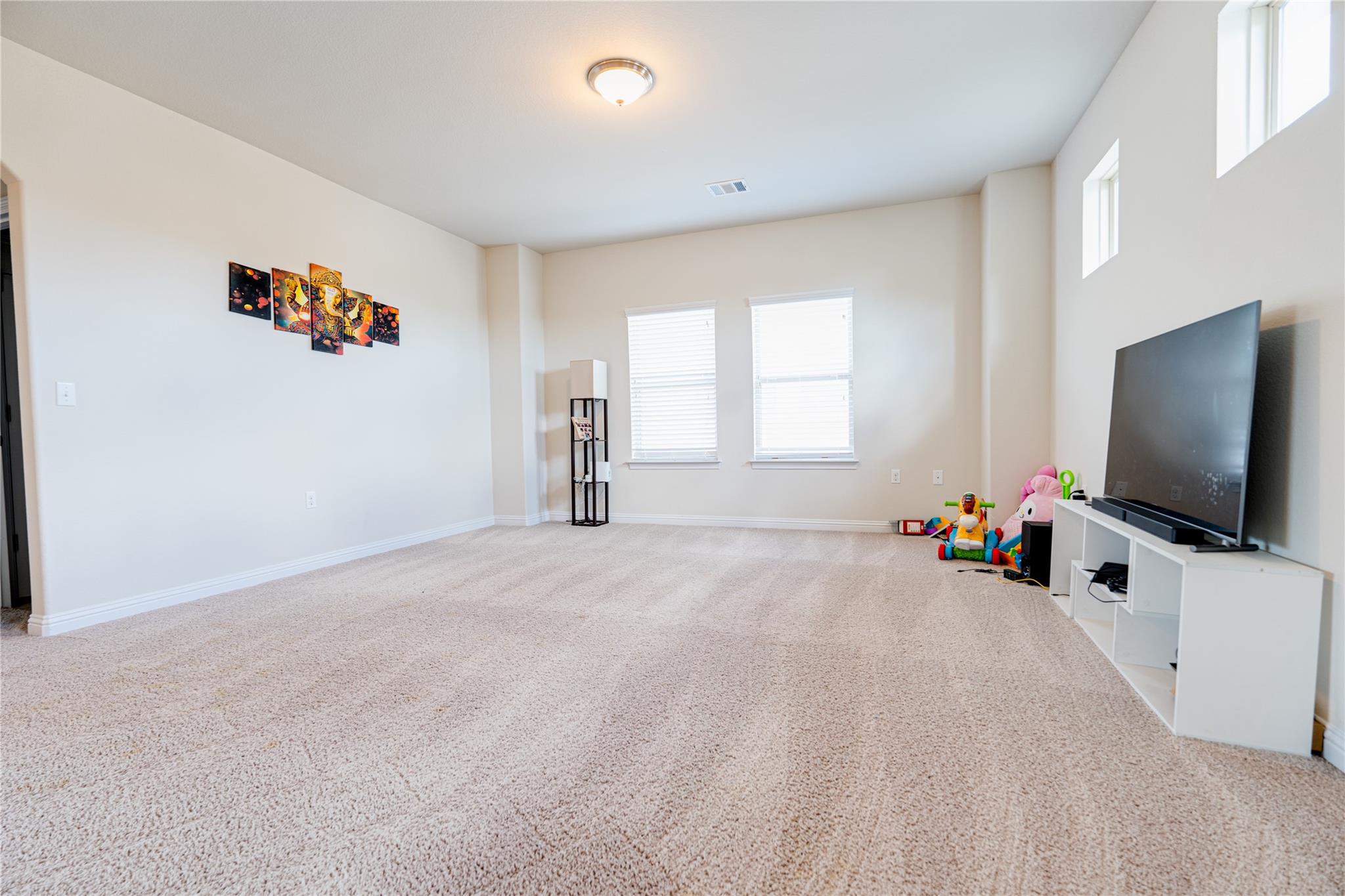 9301 Ivalenes Hope DR