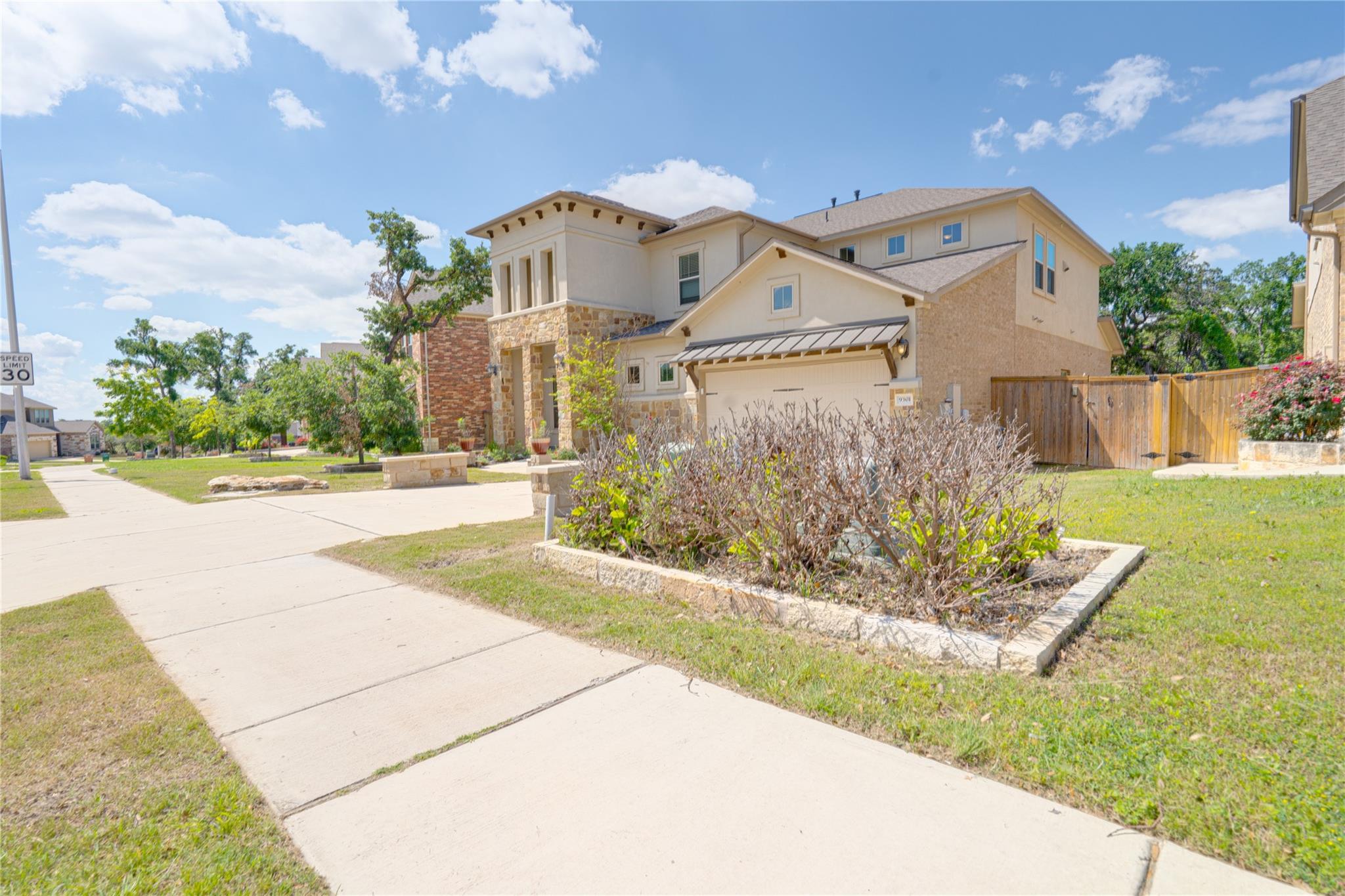 9301 Ivalenes Hope DR