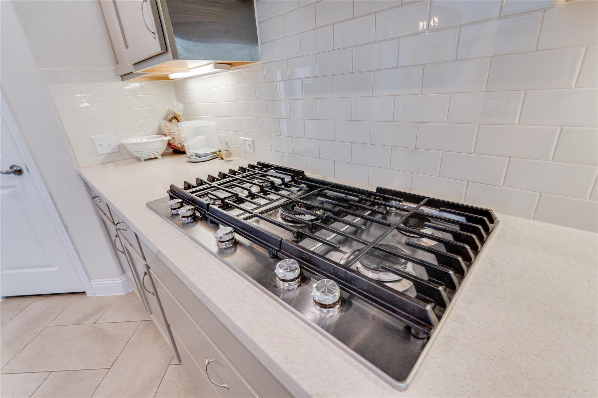 9301 Ivalenes Hope DR