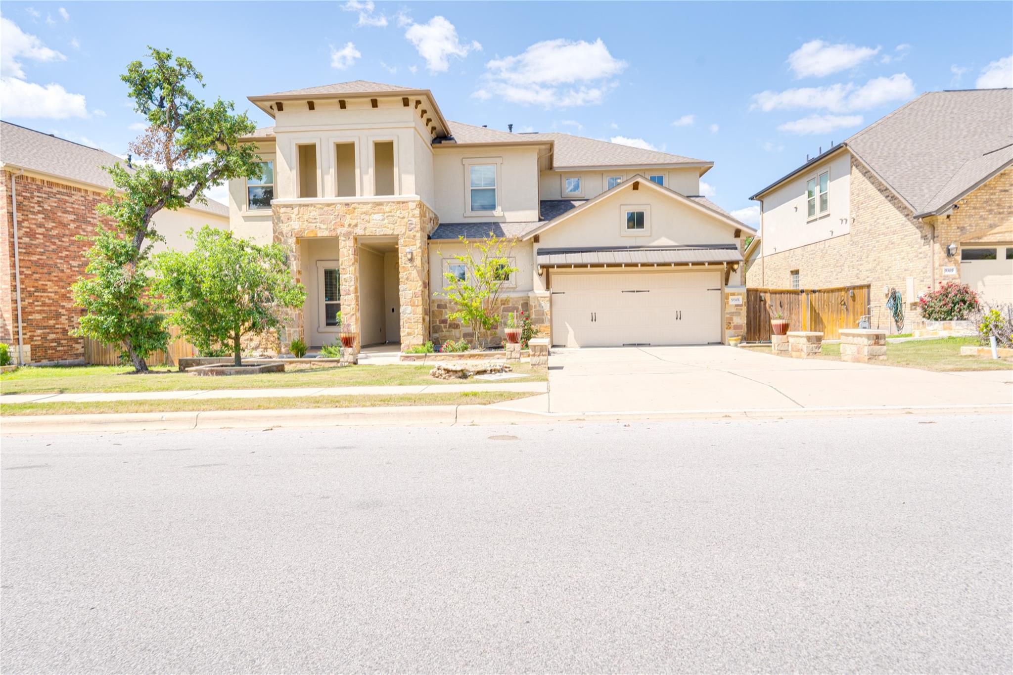 9301 Ivalenes Hope DR