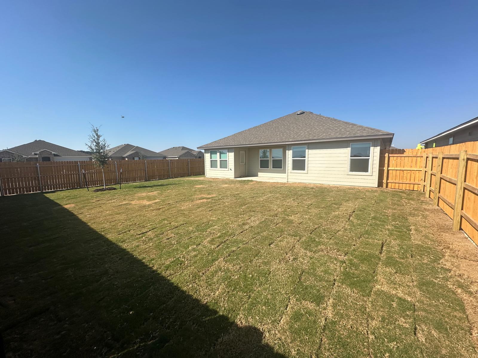 1504 Rolling Thunder DR