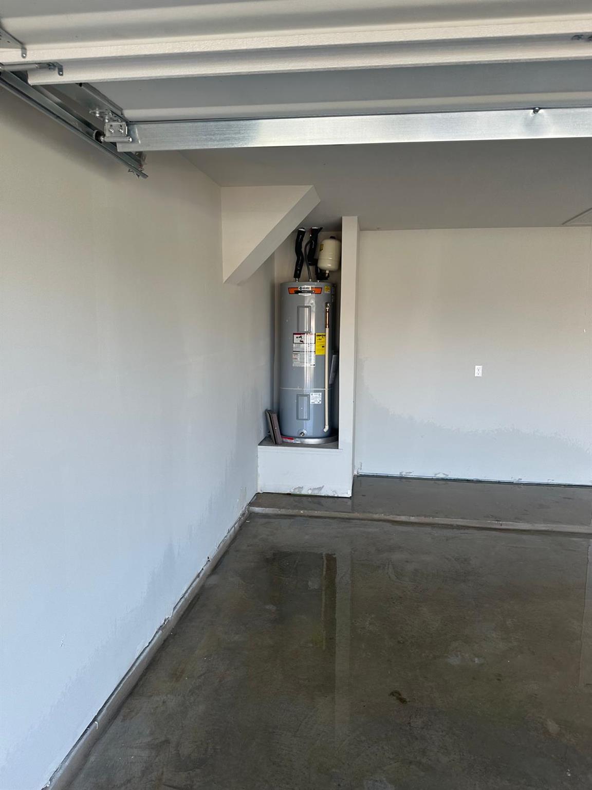 1504 Rolling Thunder DR