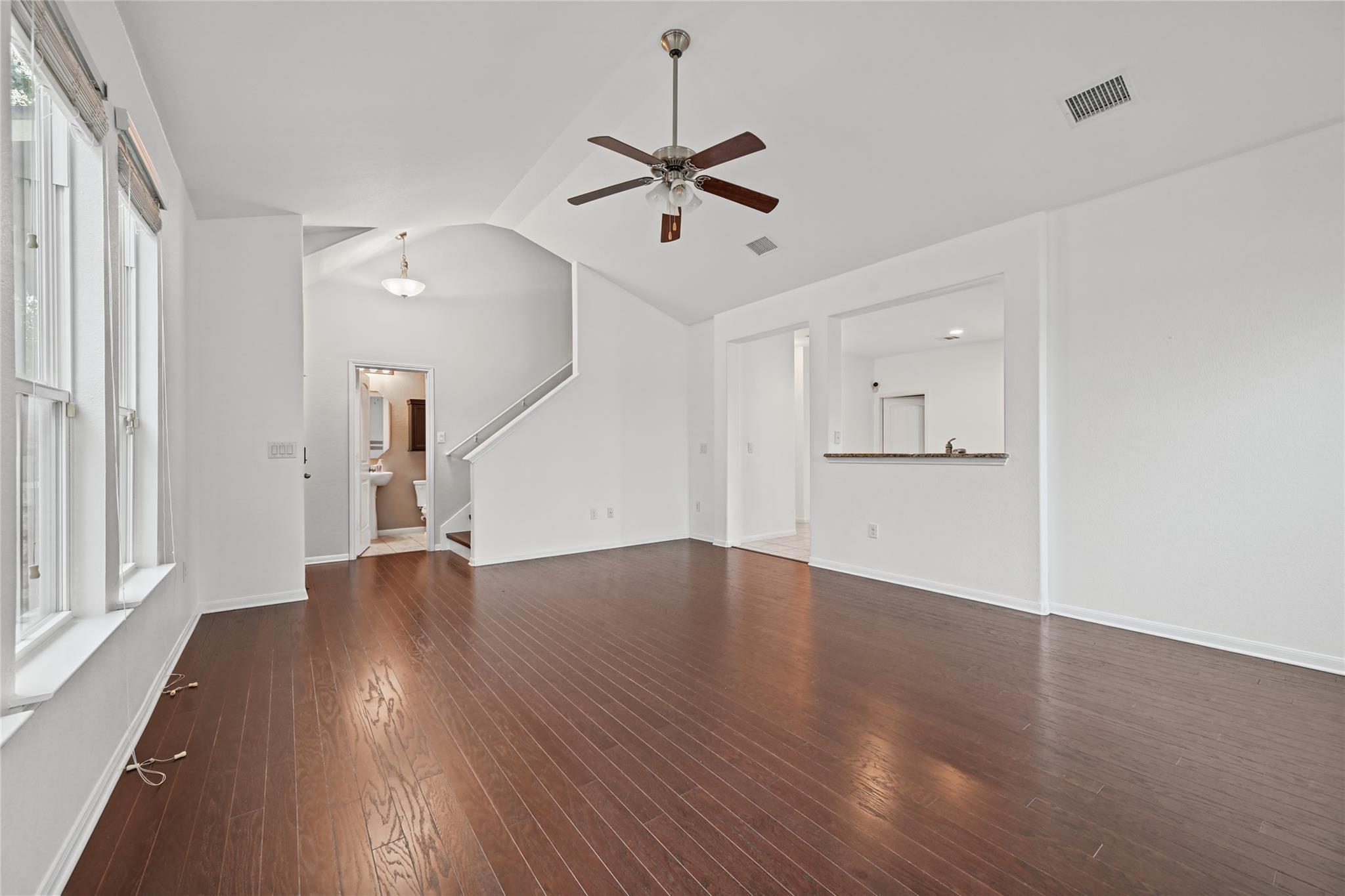 1716 Willow VIS