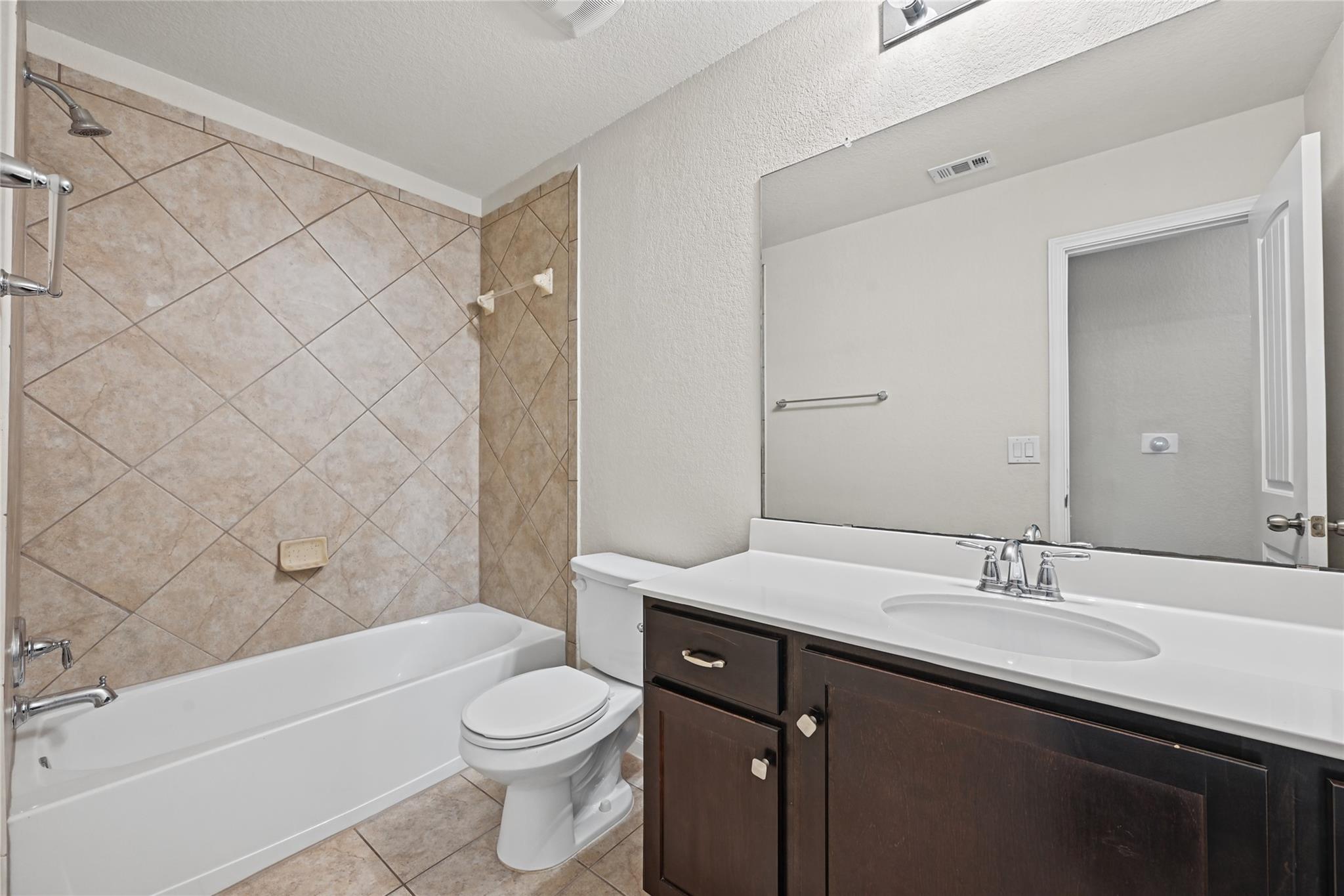 1716 Willow VIS