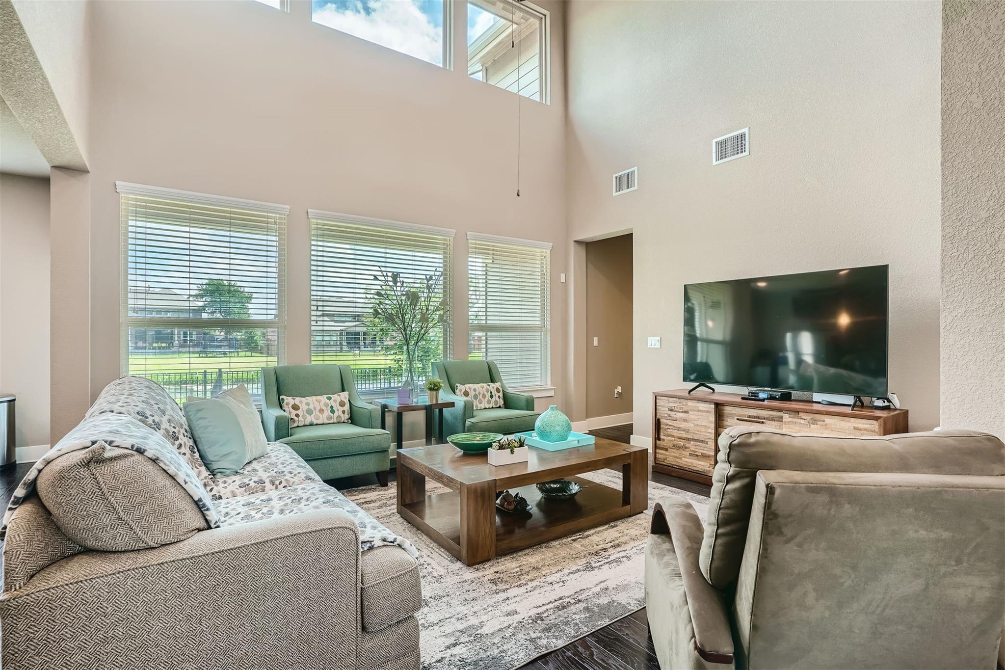 9401 McKnight LOOP # 6