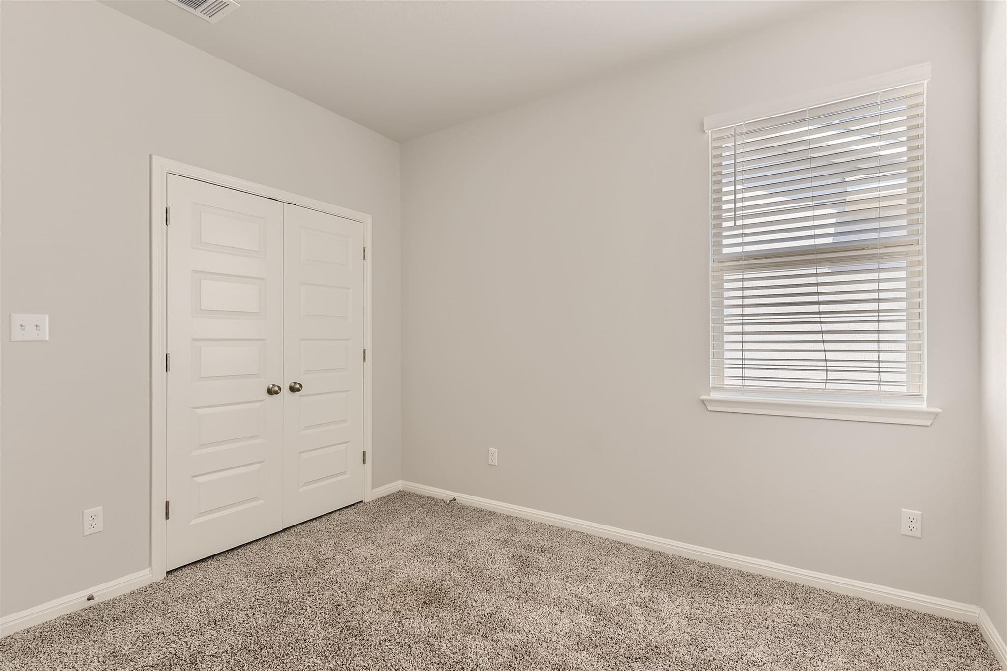 2521 Pecan Island DR