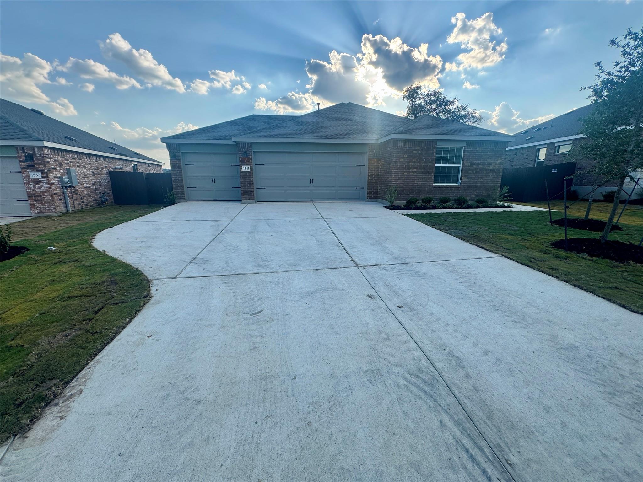 1541 Boggy Creek Ranch RD