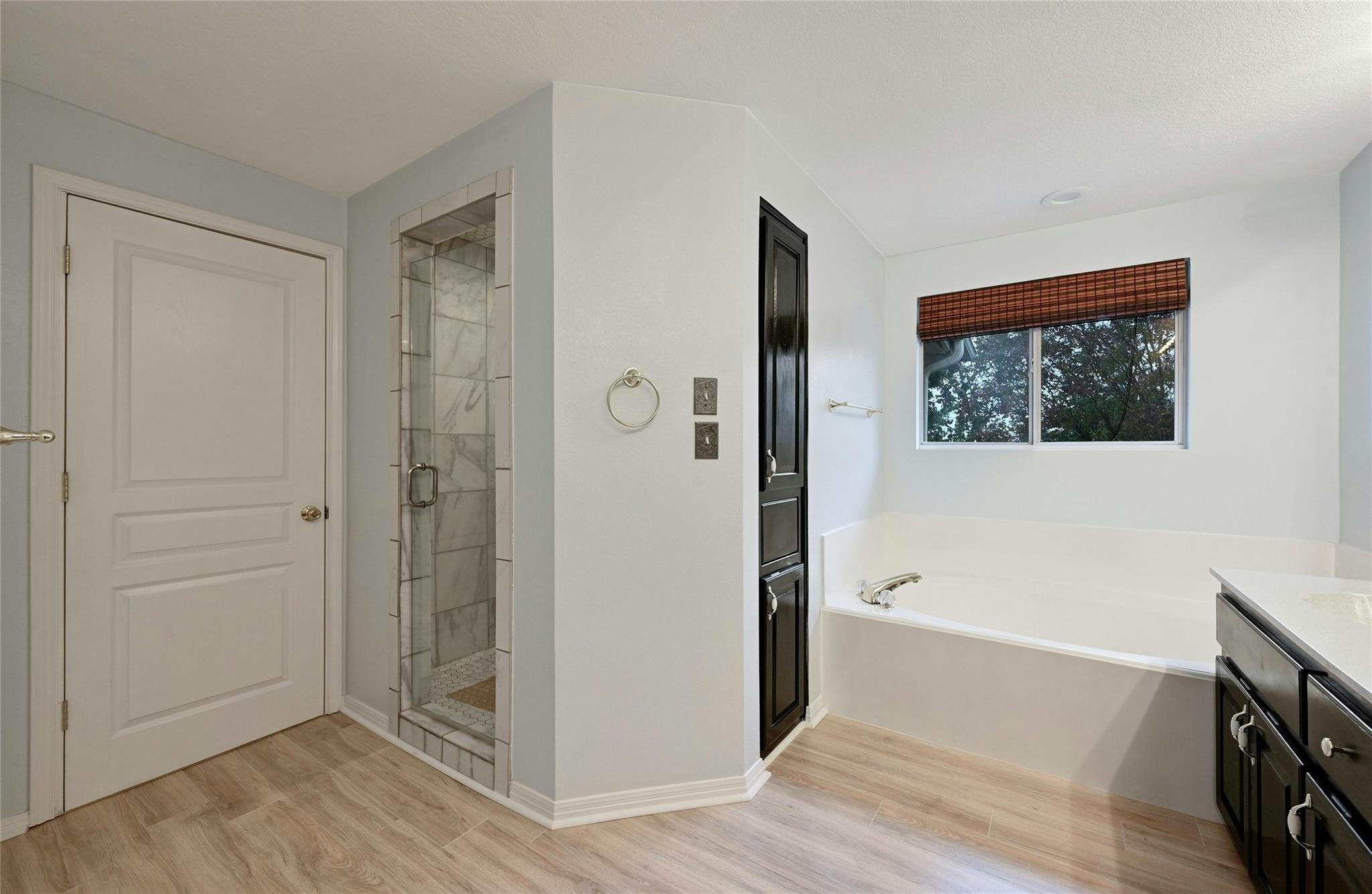 425 Eagle DR