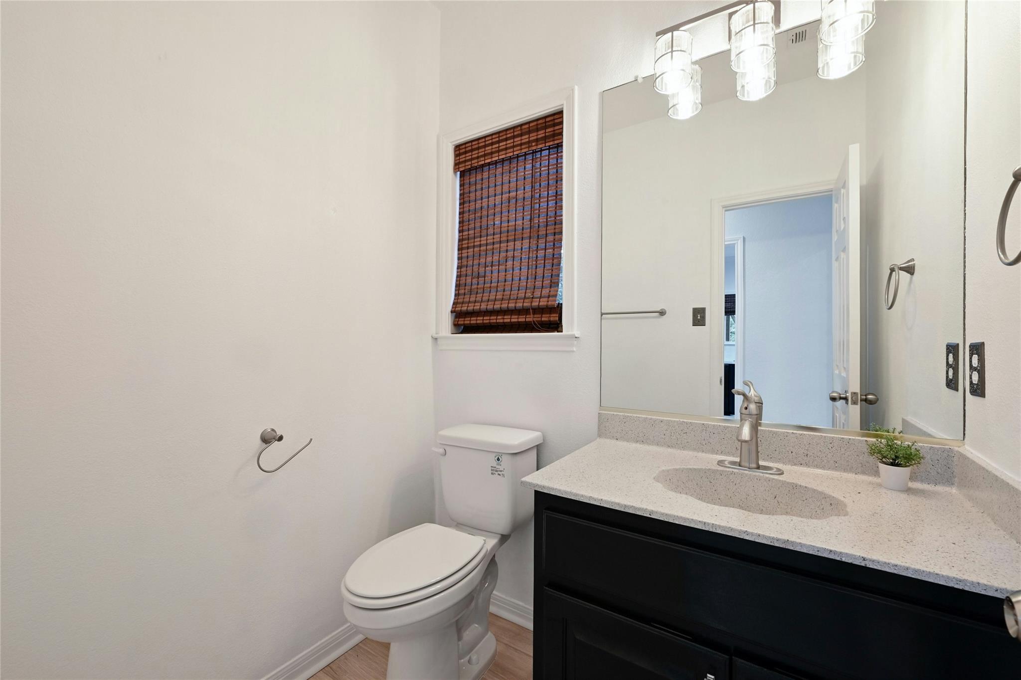 425 Eagle DR