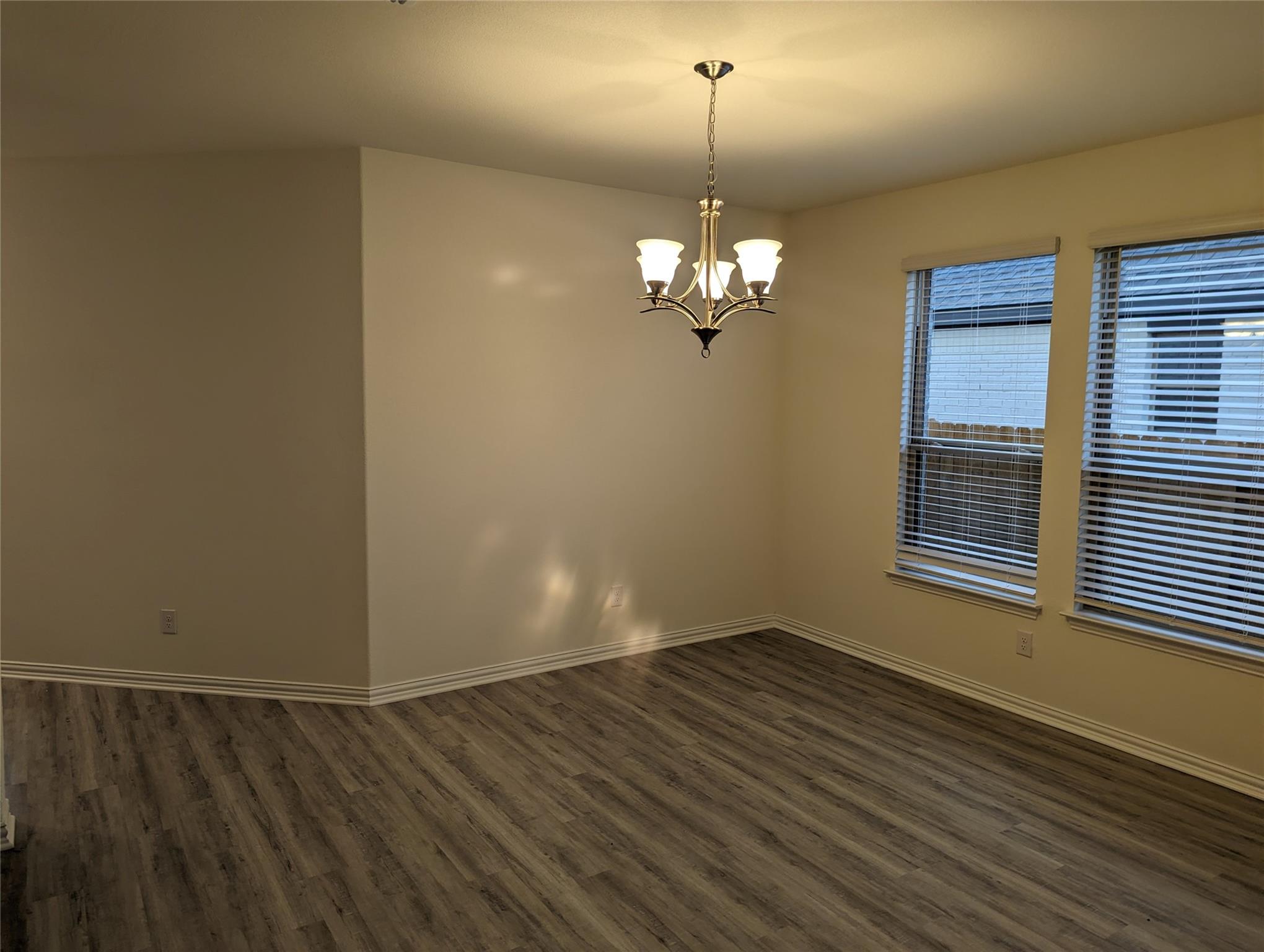 612 Silent Creek CV