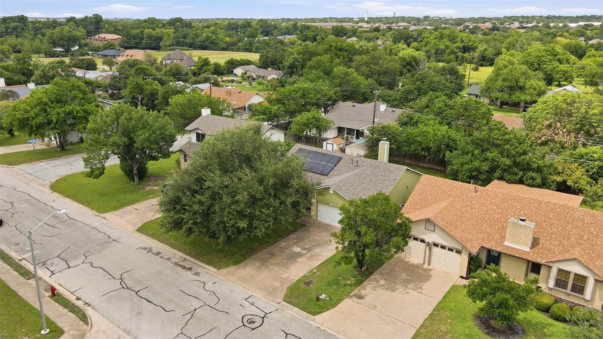 1100 York Castle DR