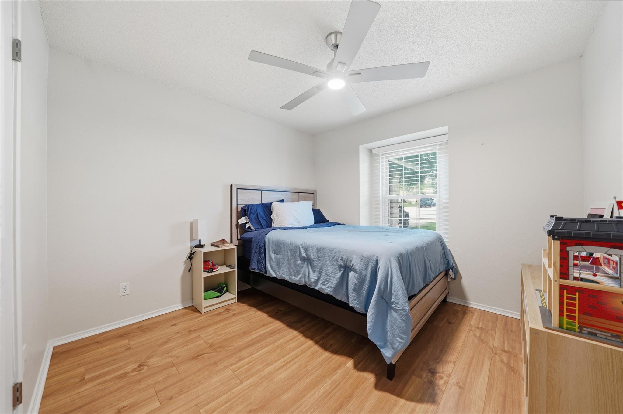 1100 York Castle DR