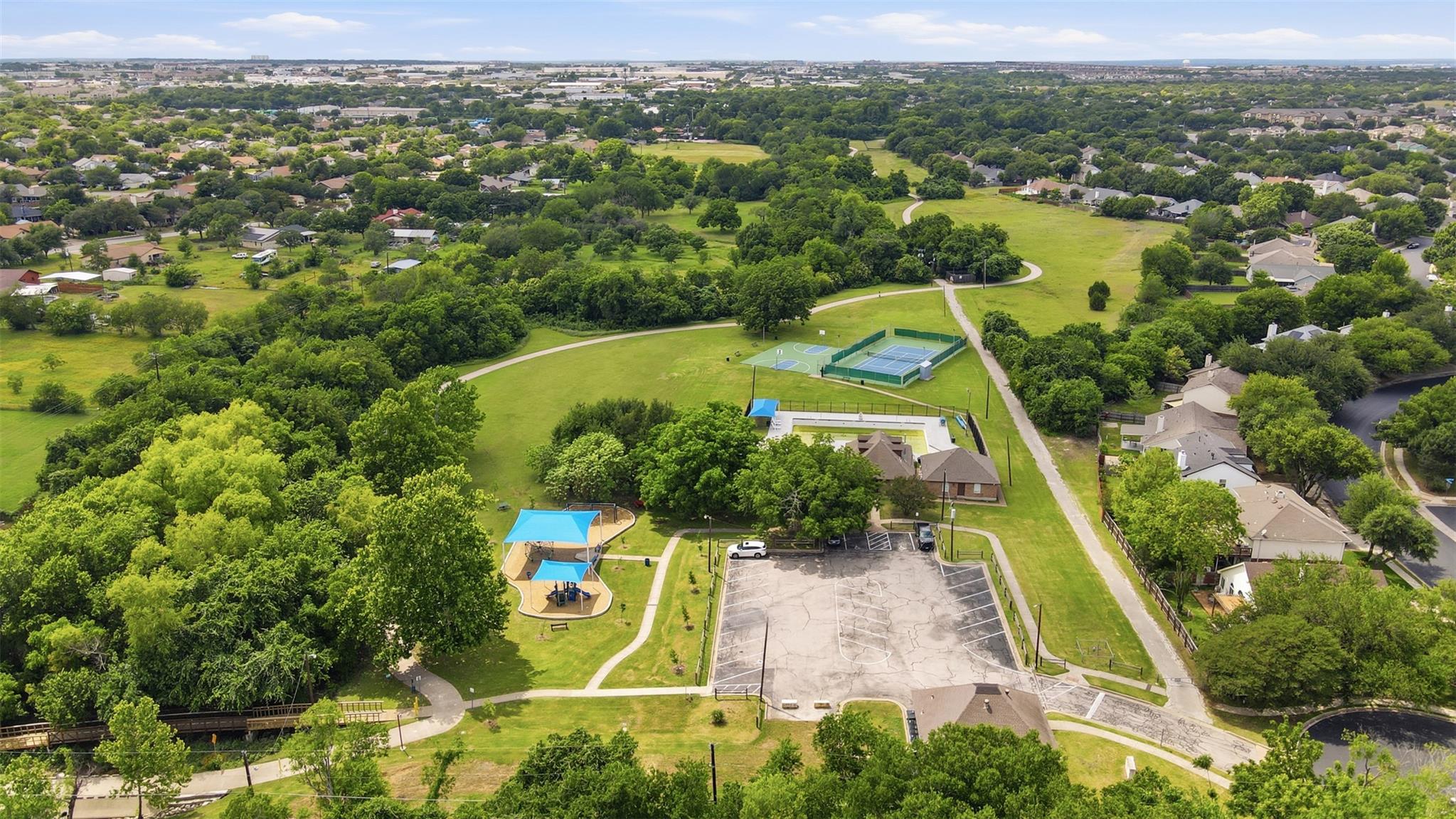 1100 York Castle DR