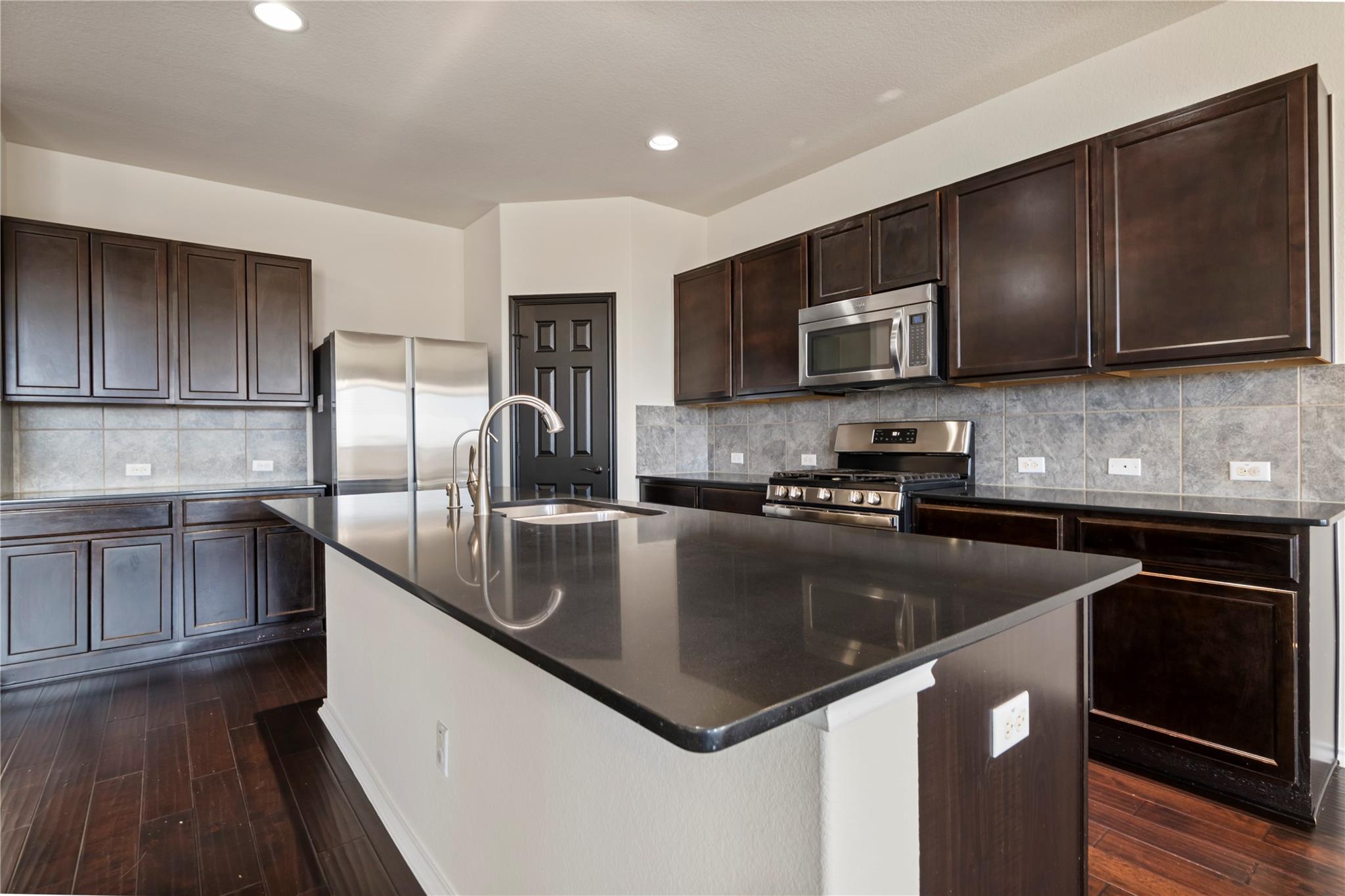 12000 Kincardine WAY