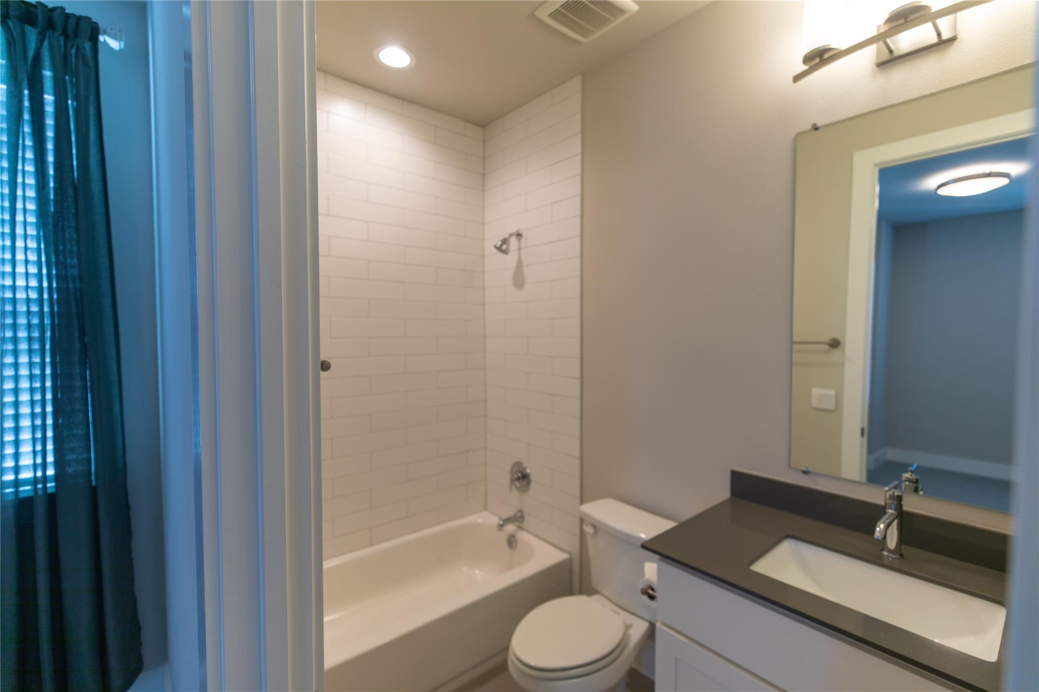 4511 Unity CIR # 236