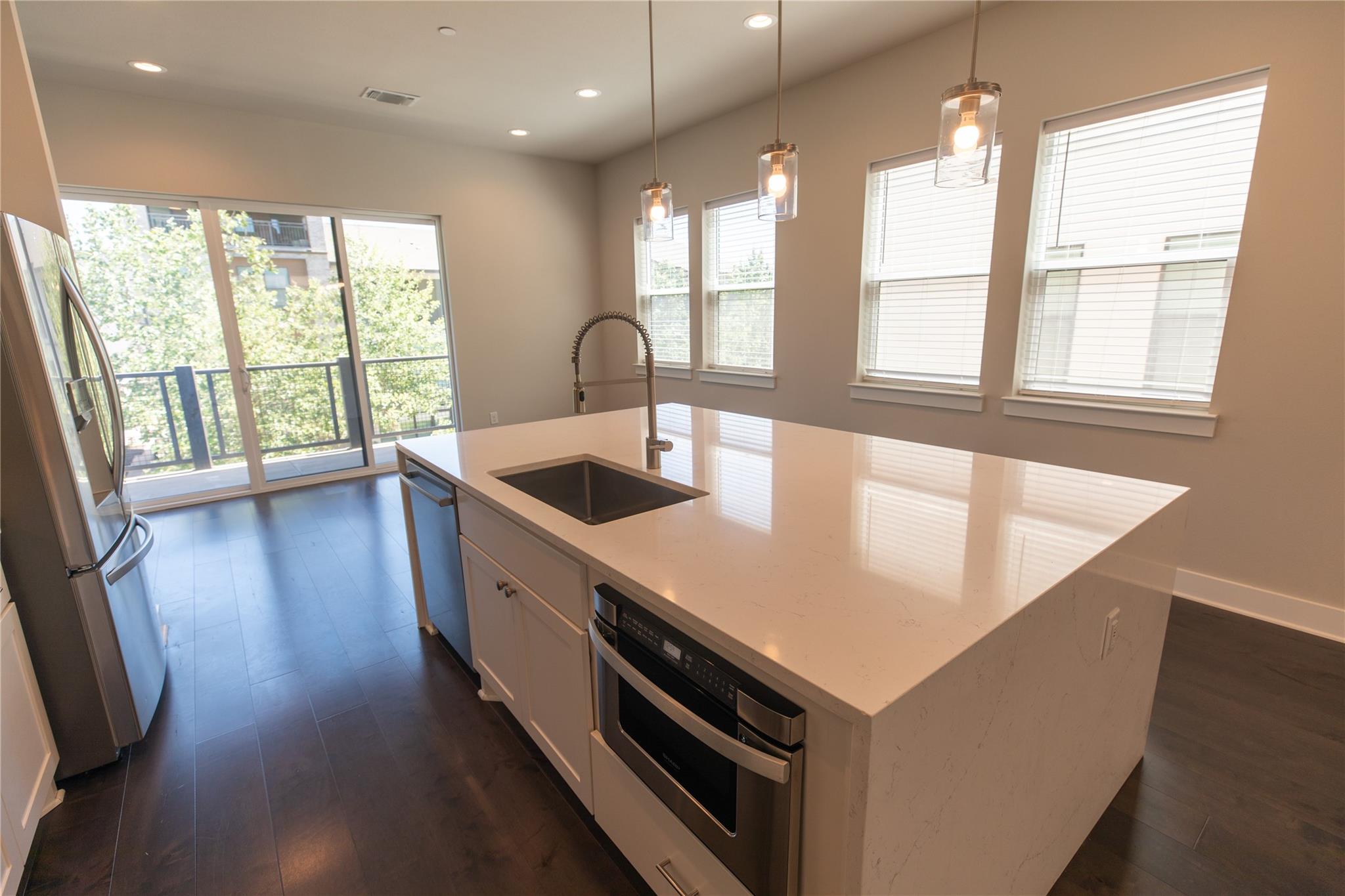 4511 Unity CIR # 236