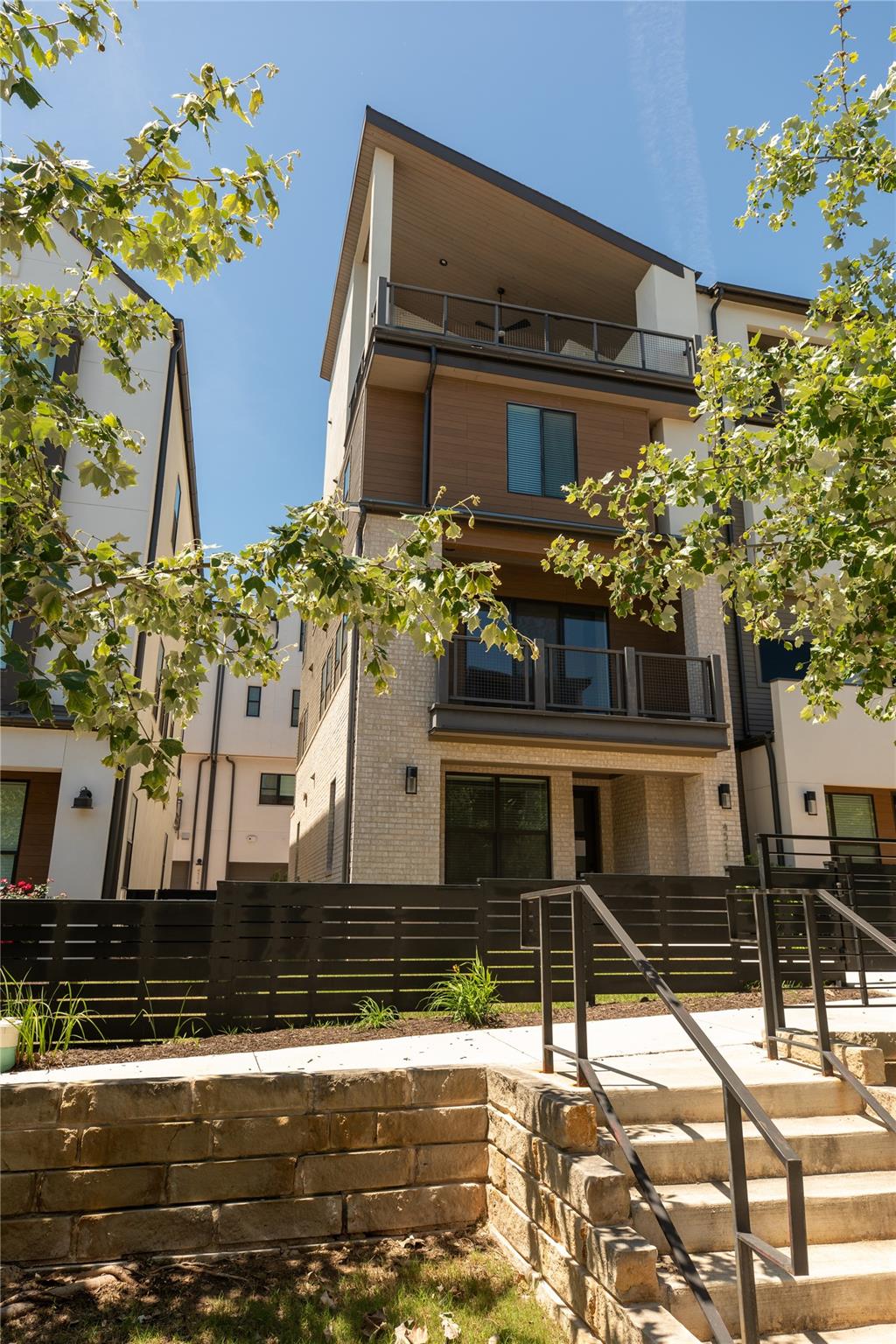 4511 Unity CIR # 236