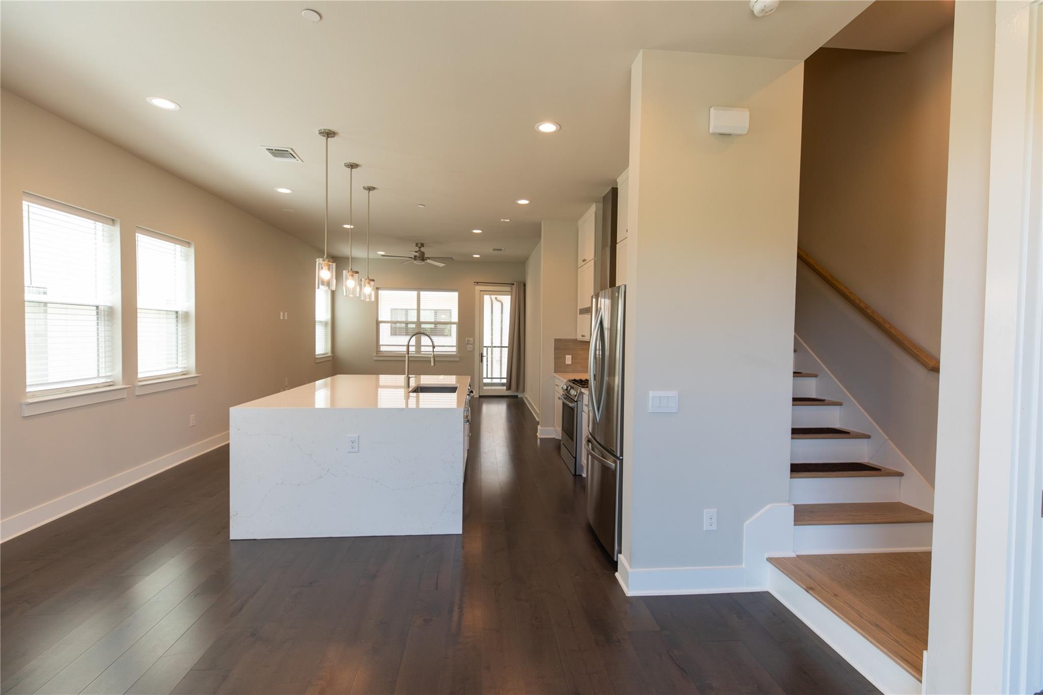 4511 Unity CIR # 236