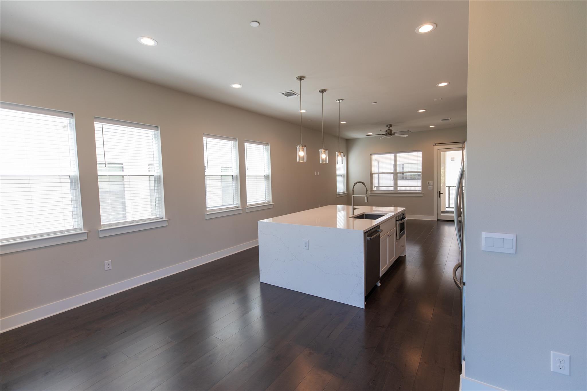 4511 Unity CIR # 236