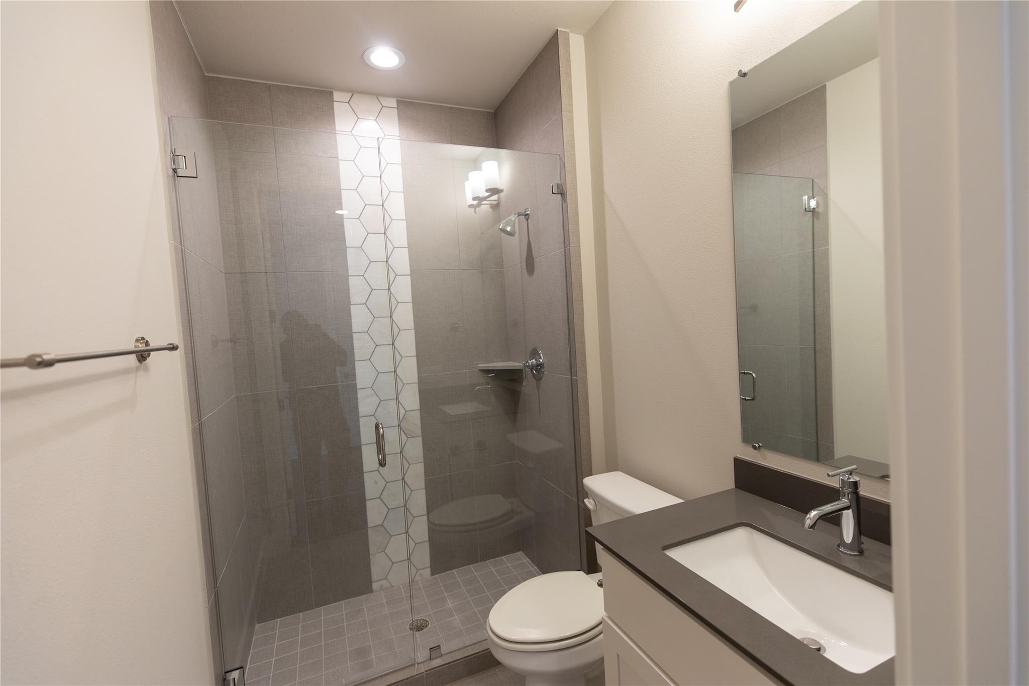 4511 Unity CIR # 236