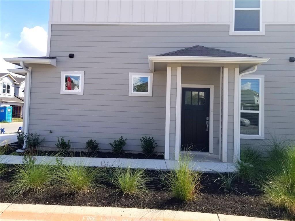 1614 Roseburg LN