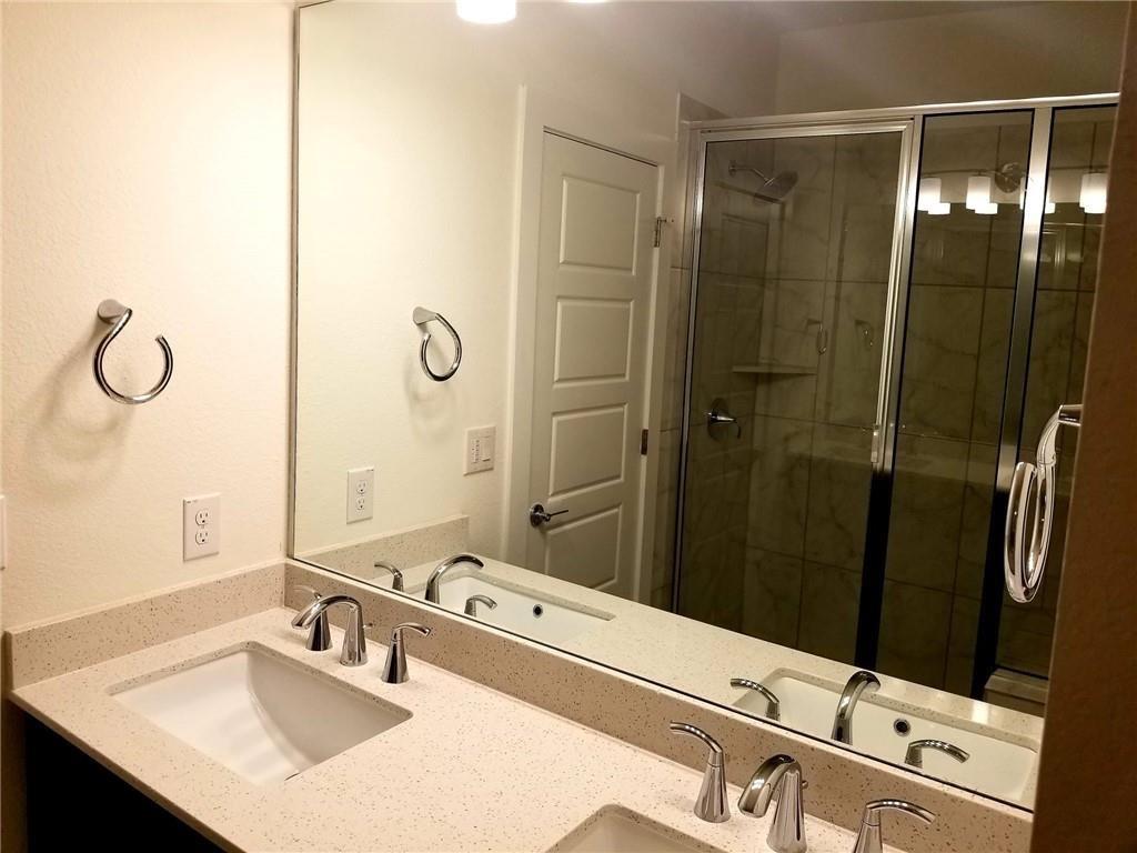 1614 Roseburg LN