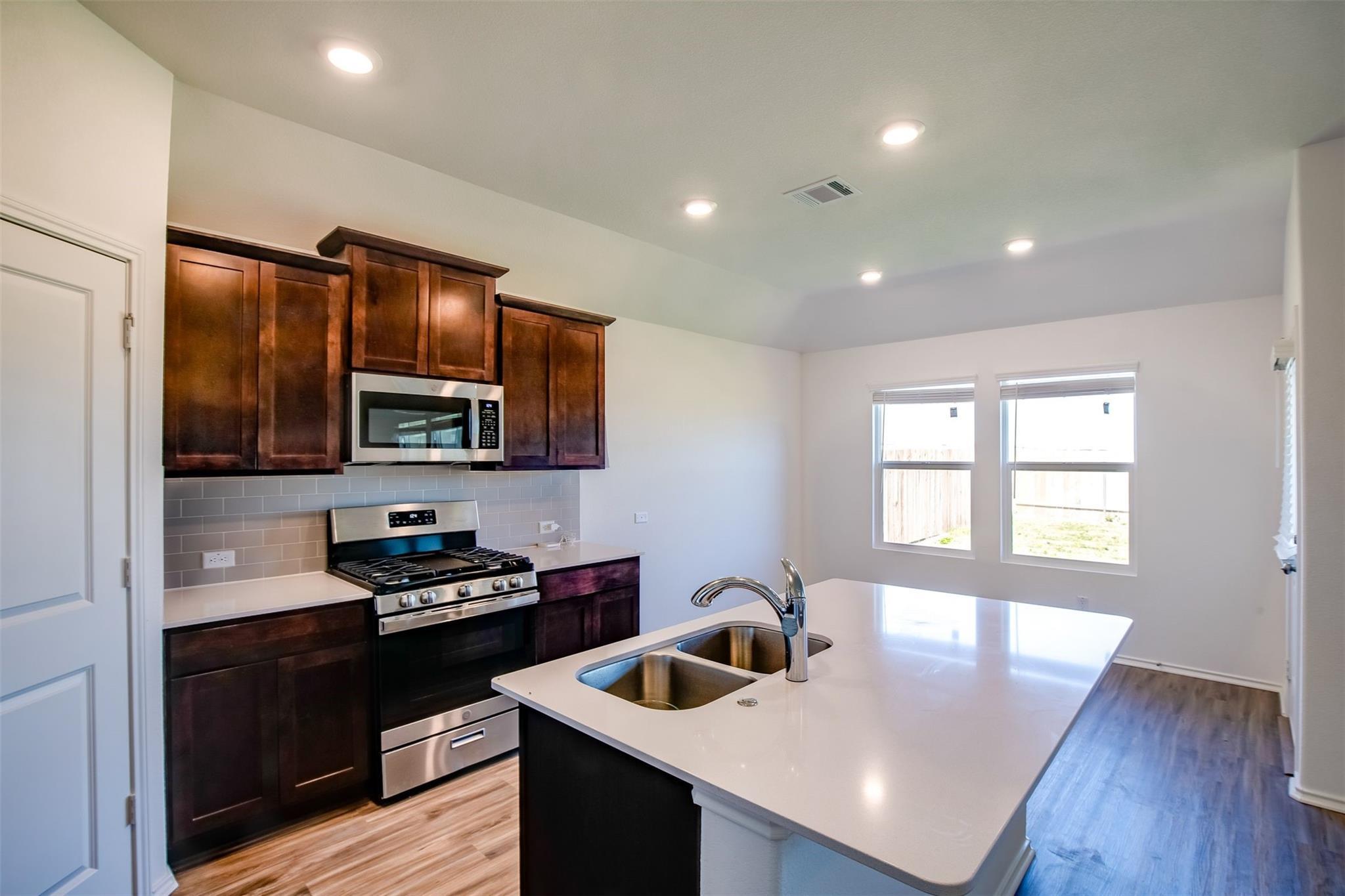 614 Milliner LOOP