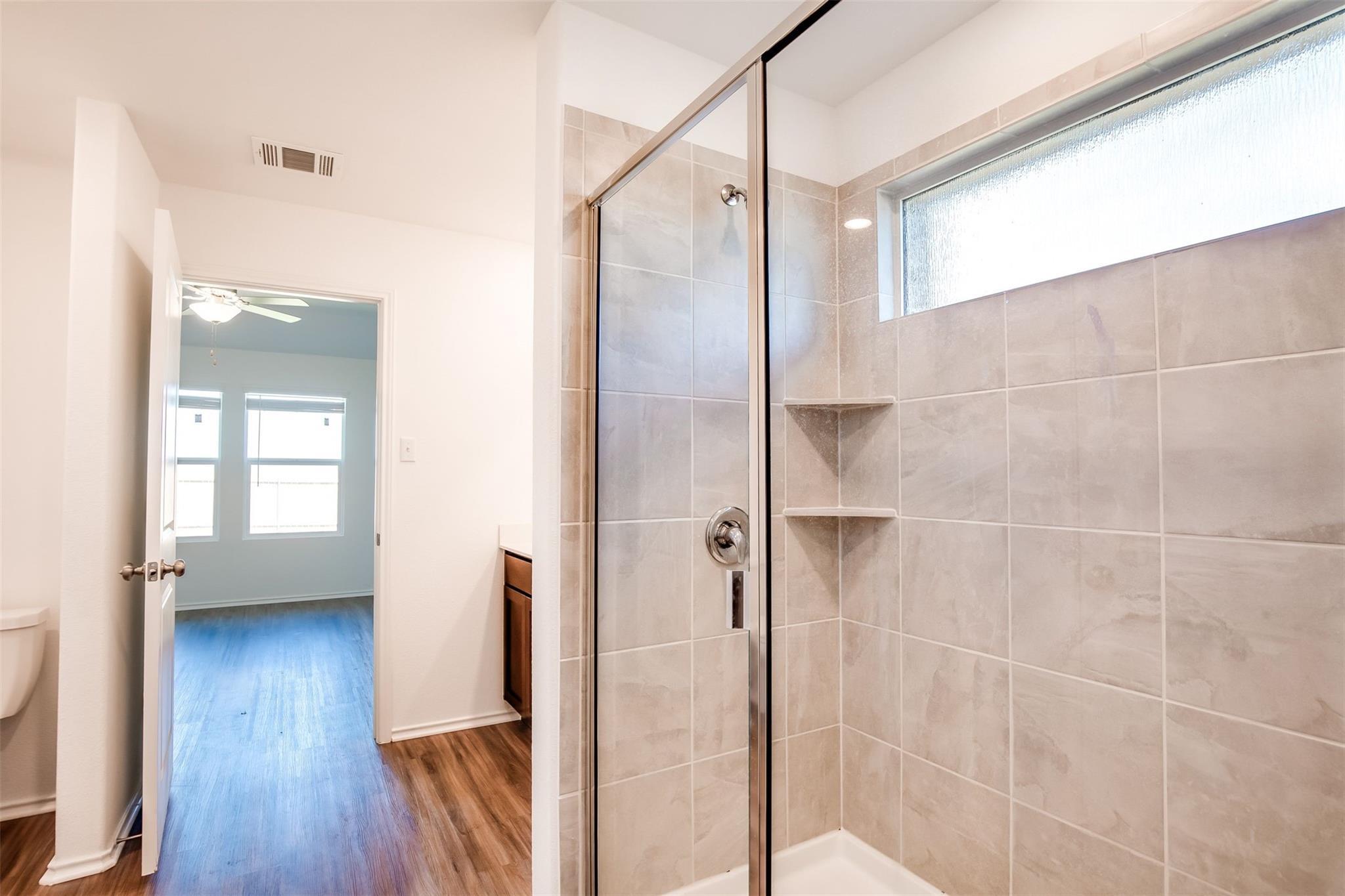 614 Milliner LOOP