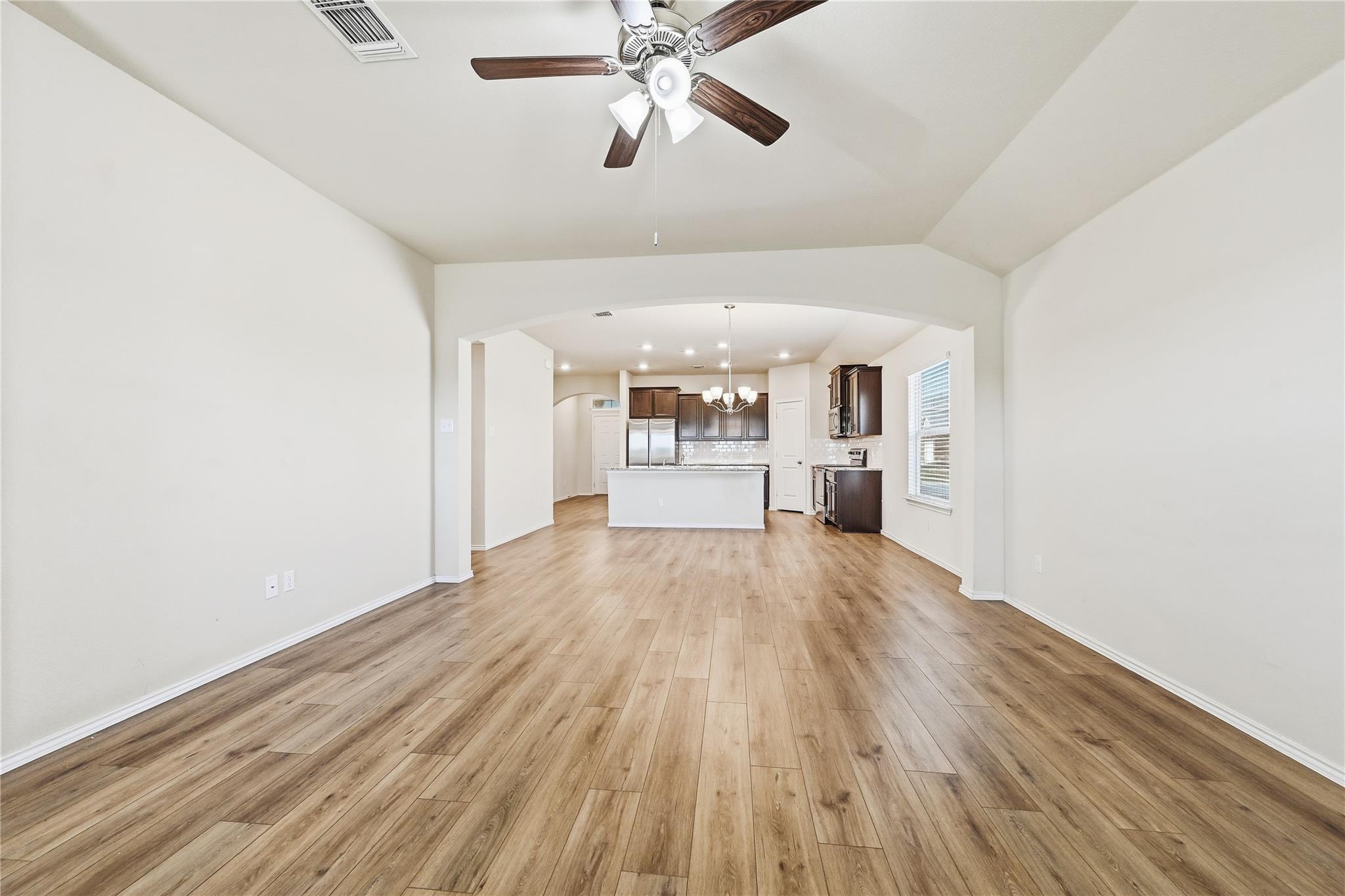 125 Break Ave
