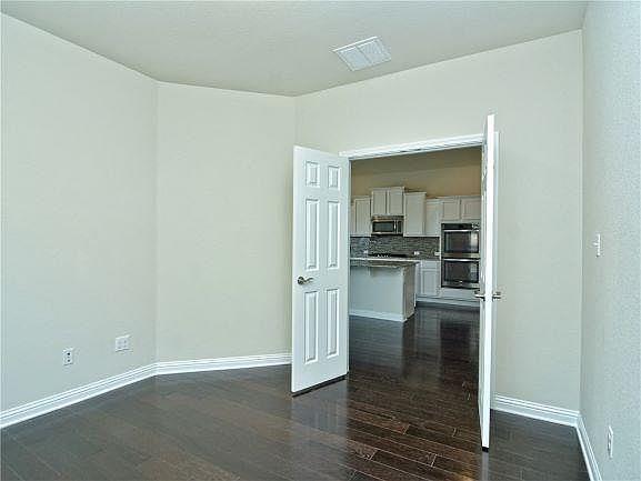 916 Purple Moor PASS