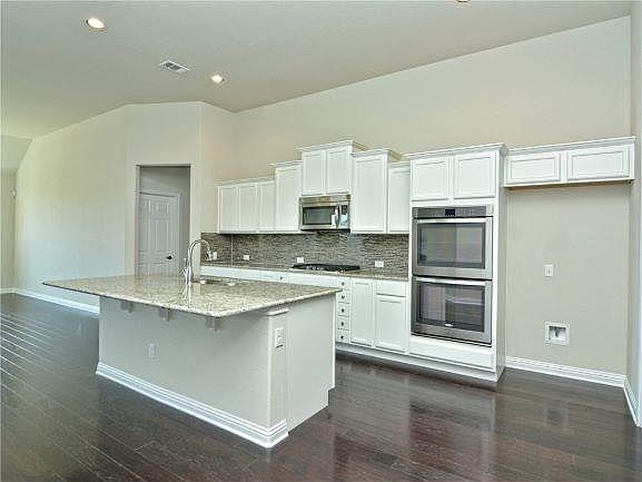 916 Purple Moor PASS