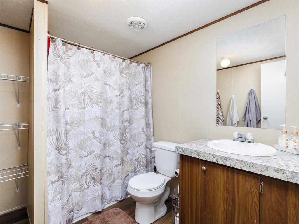 2877 County Road 463 RD