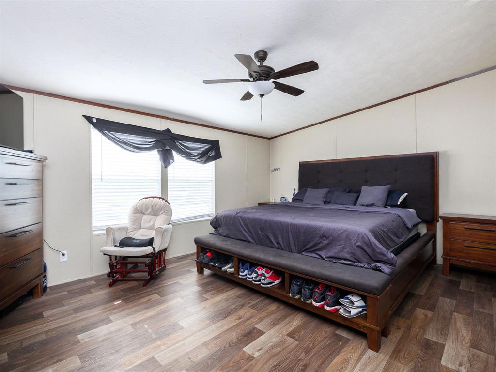 2877 County Road 463 RD