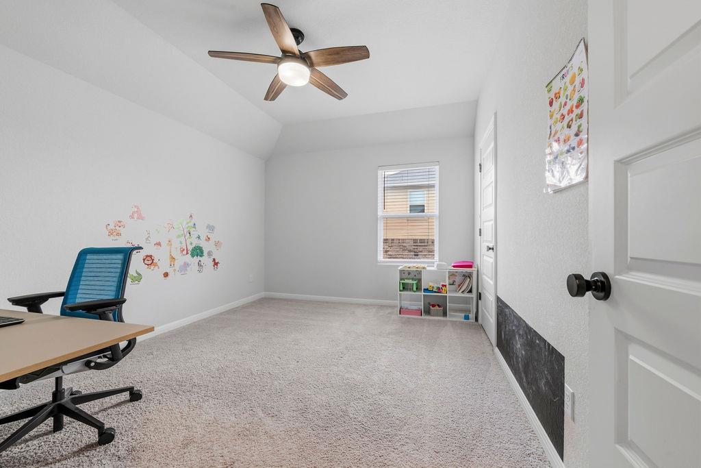17616 Chino LN