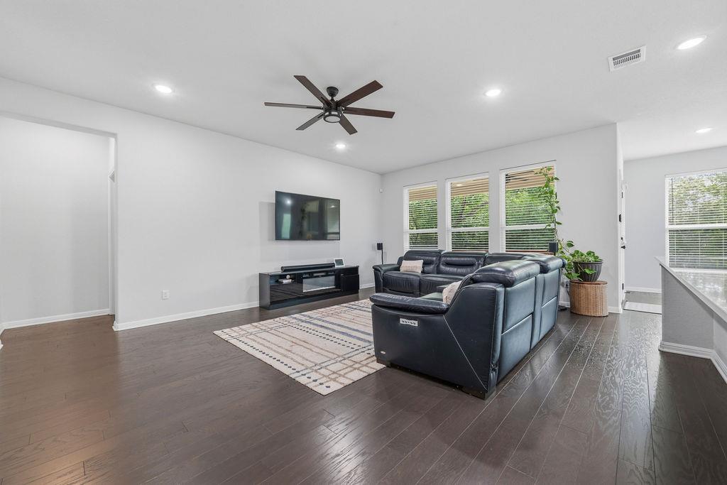 17616 Chino LN