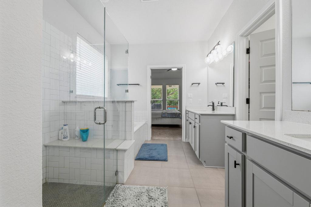 17616 Chino LN