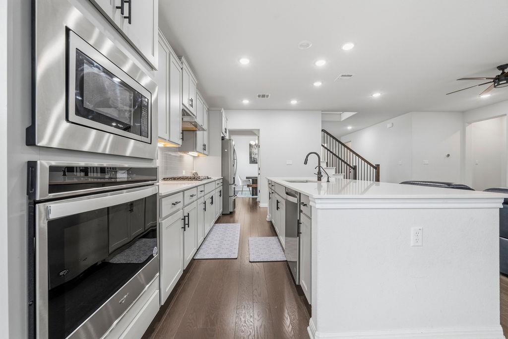 17616 Chino LN