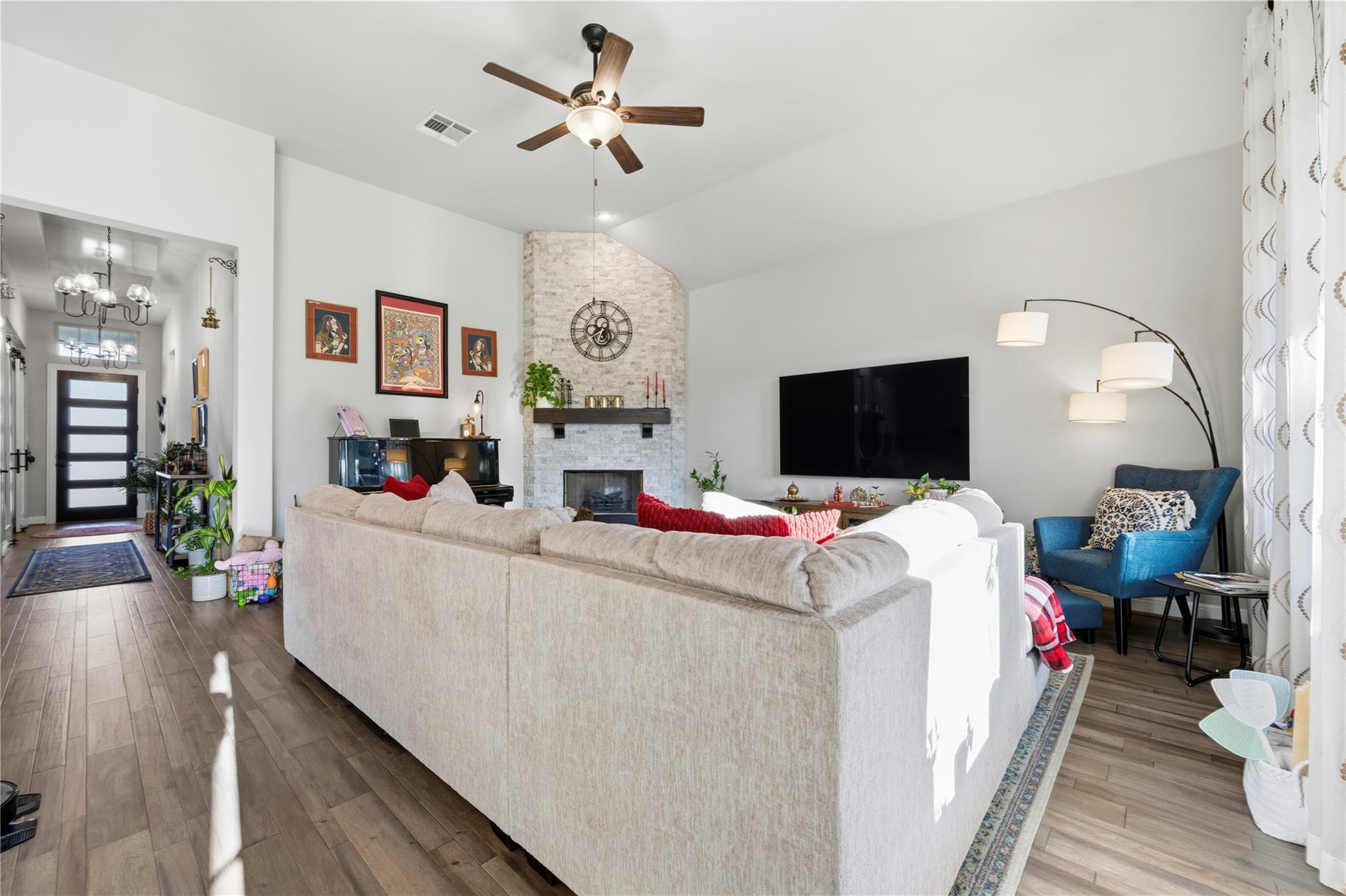 138 Rapid Springs CV