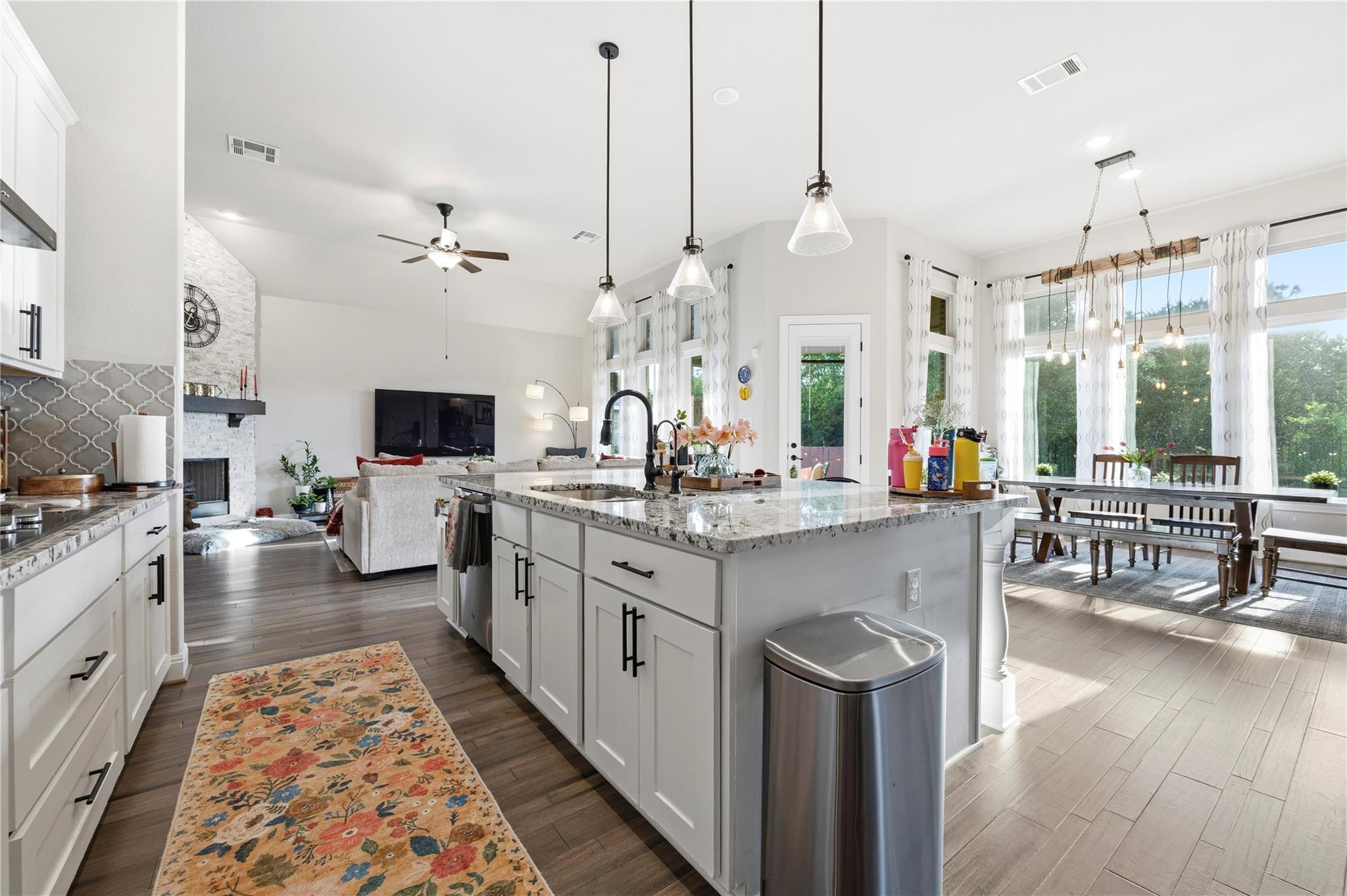 138 Rapid Springs CV