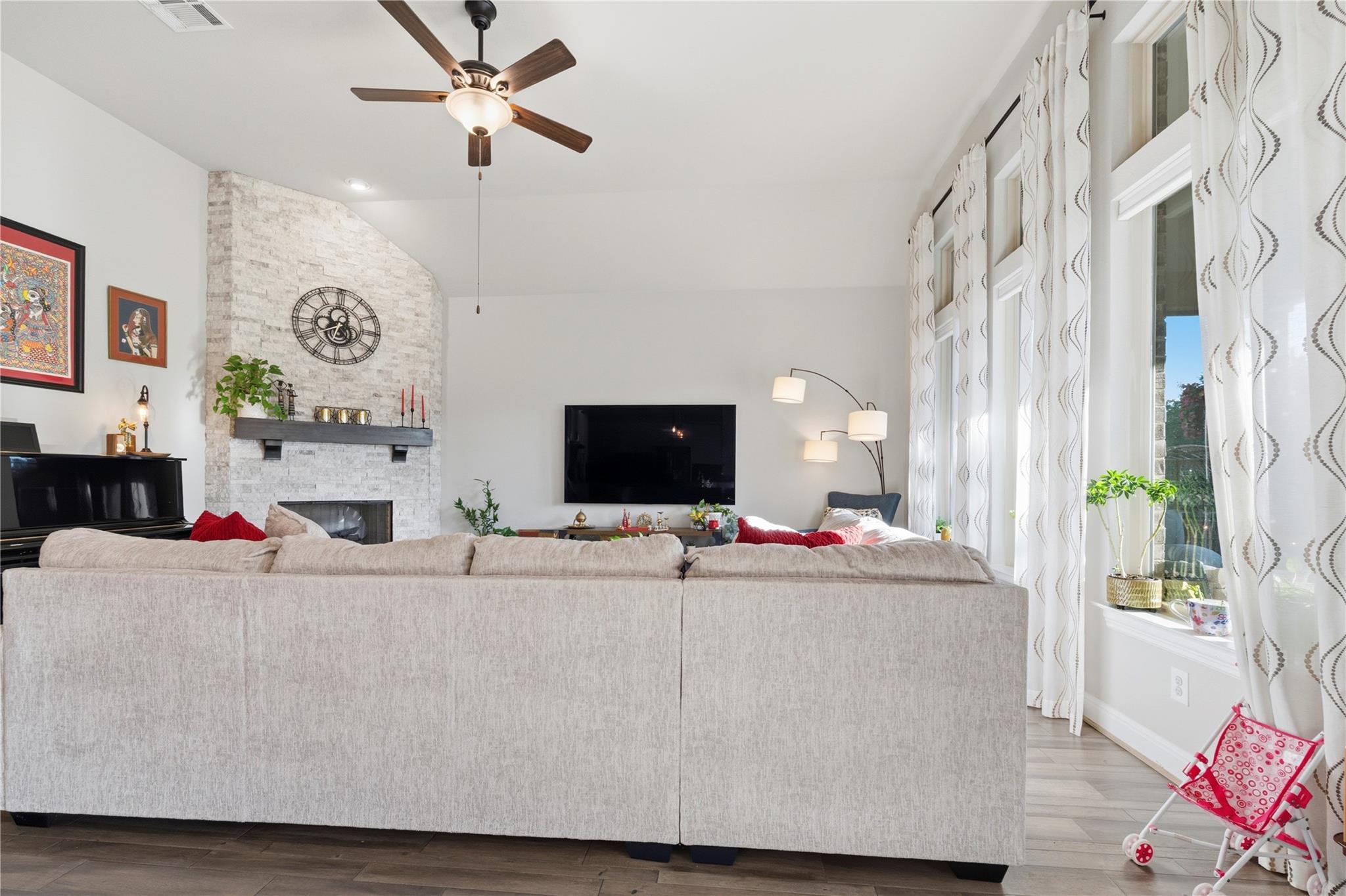 138 Rapid Springs CV